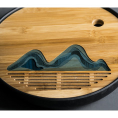 Далекі гори — маленька кругла чабань із чорною меламіновою основою. 2