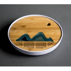 Далекі гори — кругла чабань із білою меламіновою основою.