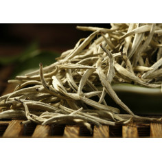 Біле місячне світло 2