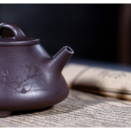 Маленький "Камінний черпак" - чайник з ісинської глини