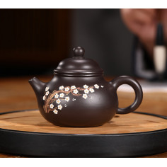 "Вміщуючий небо" - чайник з ісинської глини