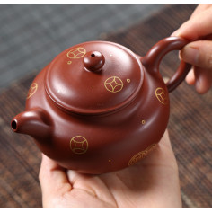 Чайник під старовину із золотим малюнком — чайник із ісинської глини 2