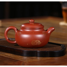 Чайник під старовину із золотим малюнком — чайник із ісинської глини