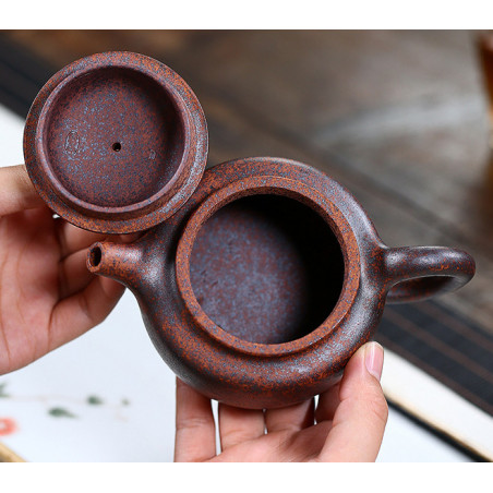 «Дзвон чесноти» - чайник з ісинської глини