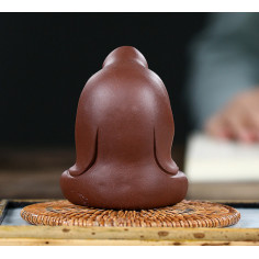 «Дамо з чотки» - статуетка з ісинської глини 2