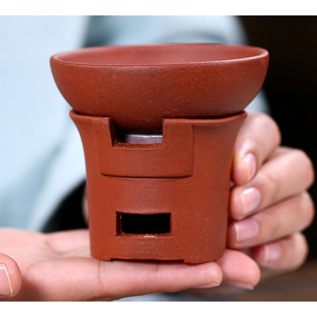 Сито з підставкою у вигляді пічки з ісинської глини