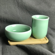 Чайна пара із зеленої дияо