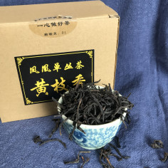 Самотні кущі з гір Фенікса з ароматом медової орхідеї