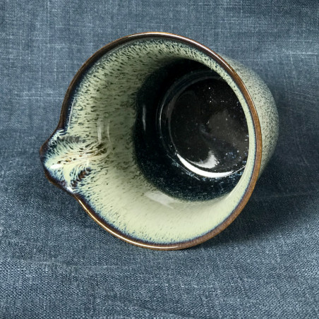 Білі нитки – керамічний чахай