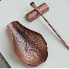 Чайні інструменти з металу...