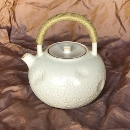 Чайник "Камінь" для кип'ятіння води (світлий) Чайник "Камінь" для кип'ятіння води (світлий)