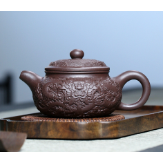 "Політ дракона над світом" - чайник з ісинської глини